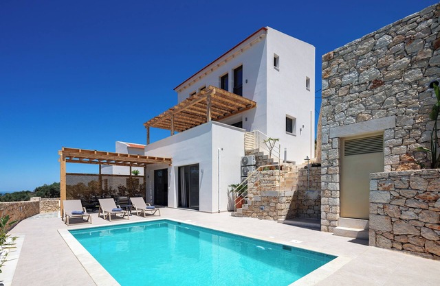 [NEW] Villa Shine 5 bdrs w/private pool and playroom