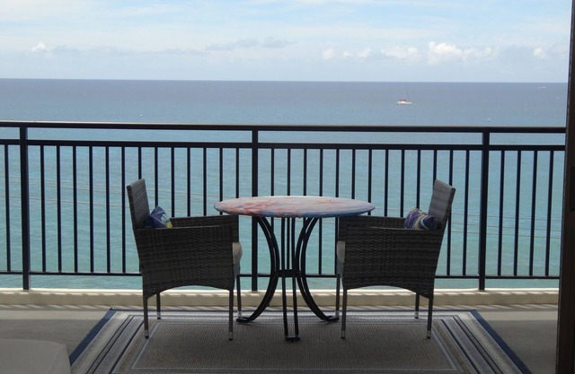 New VRBO Listing - Kailua Bay! All Ocean Views. Kona Alii in the heart of town.