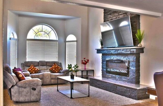 Newley remodeled and furnished home!