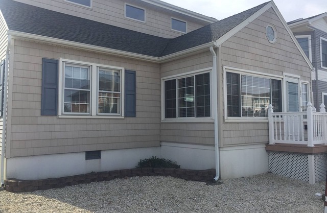 Newly Deco4BR Lavallette Home, Sleeps 8, In/OSShowers, A/C, WiFi, W/D, 8 BchTags