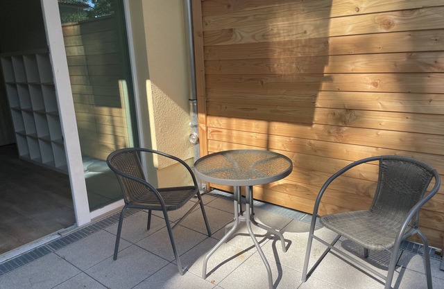 Newly furnished studio in close proximity to the city of Berlin.