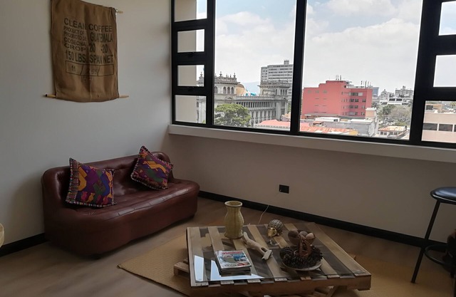 Newly refurbished apartment, fantastic views of the Historic Centre of the City