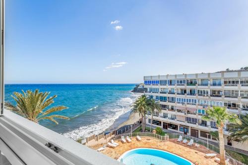 Newly Refurbished Beachfront