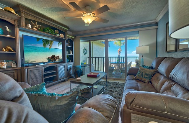 Newly Remodeled Beautiful Beachfront direct view of the Gulf and a heated pool.