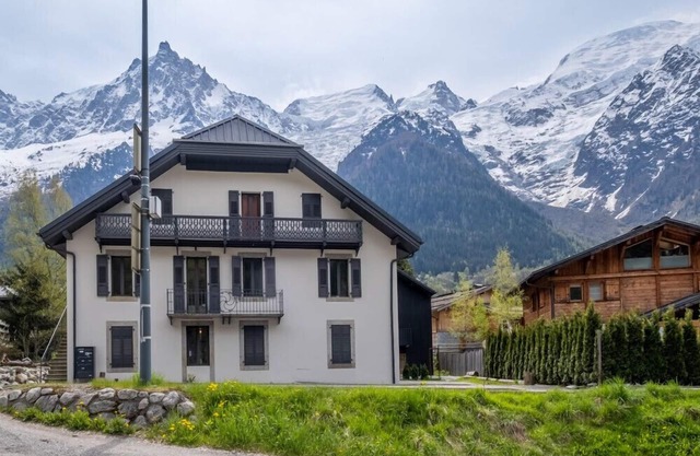 Newly renovated apartment with Mont Blanc view