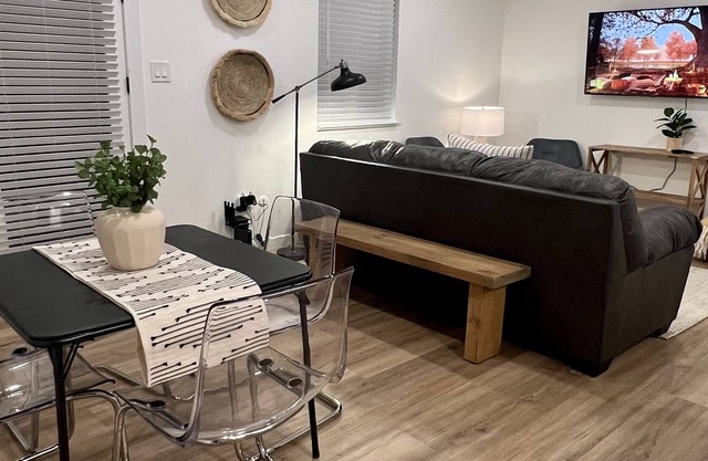 Newly Renovated 1-Bedroom Condo