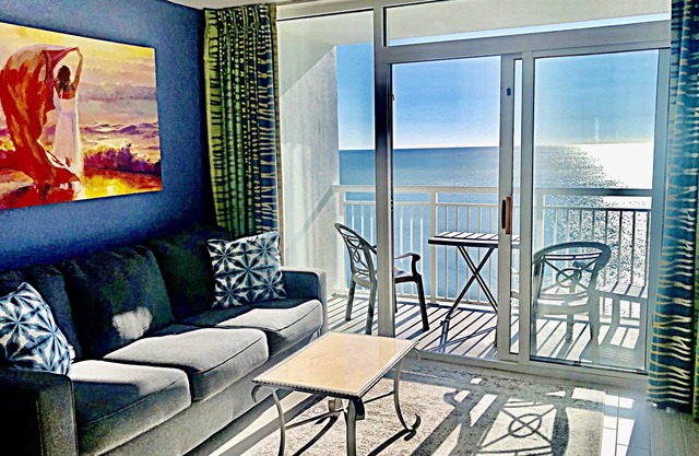 Newly renovated 15th floor Direct Oceanfront Condo