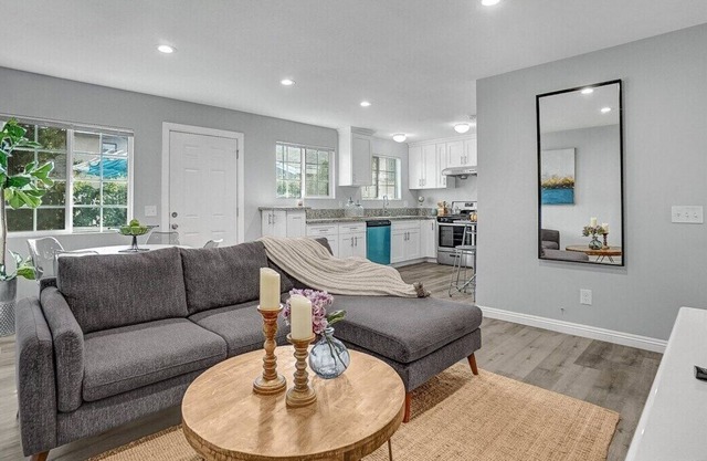 NEWLY Renovated Arcadia Home | Queen Bed 3BR/2.5BA