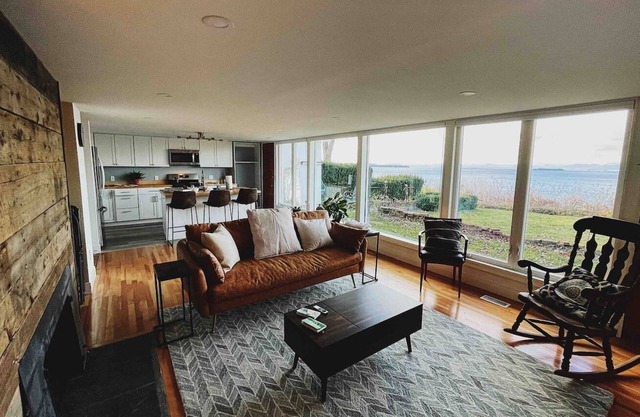 Newly Renovated, Downtown Home with Lake Views