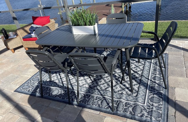 Newly Renovated Modern 2 Bedroom 2 Bath Waterfront with Heated Pool