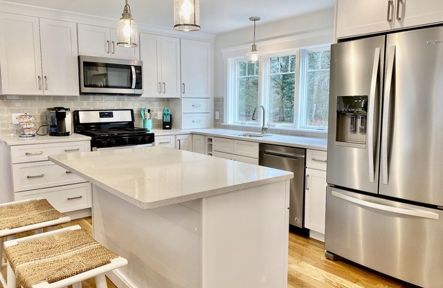Newly Renovated Near Amazing Sunset Beach