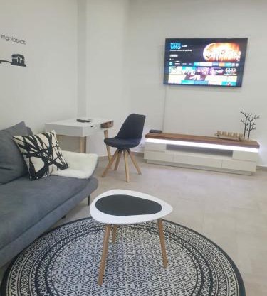 newly renovated, old town, private parking,