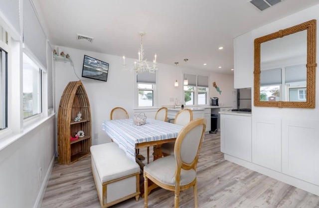 Newly Renovated Bayside Rental! Just steps away from the beach!