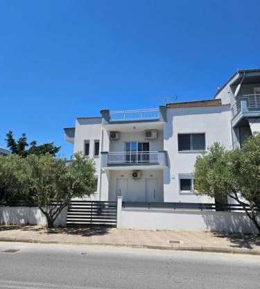 Nias Apartments 103