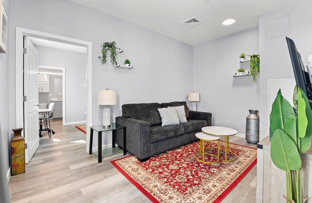 Nice 1BR Near Encore Boston 9285
