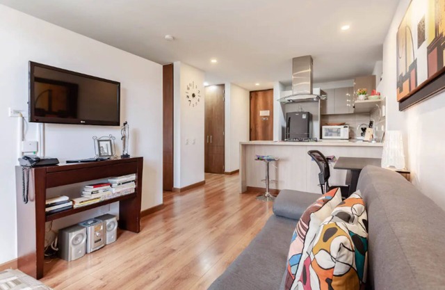 Nice and cozy apartment for 4 peoploe + garage | Bogotá North