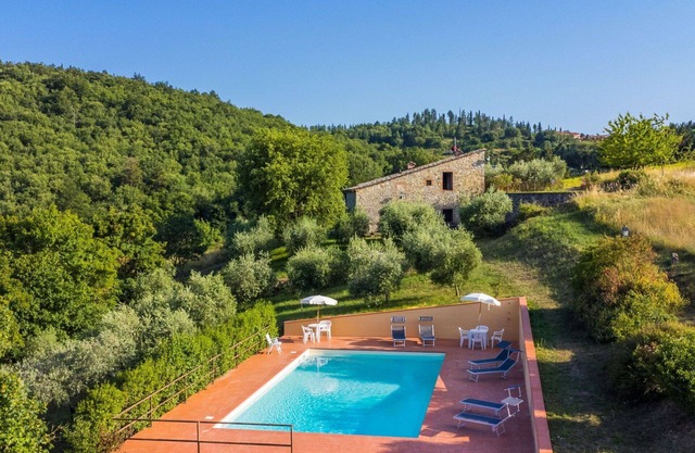 Nice apartment in villa for 4 people with A/C, WIFI, pool, TV, patio, panoramic view and parking