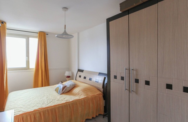 Nice apartment with balcony in Pré-Saint-Gervais
