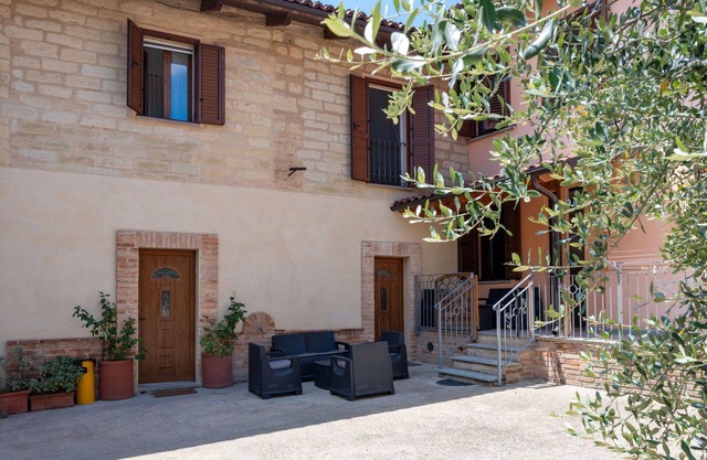 Nice apartment for 6 guests with WIFI, A/C and terrace