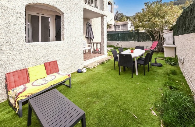 Nice apartment in Saint-Cyr-sur-Mer