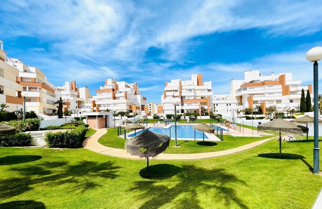 Nice apartment with shared pool