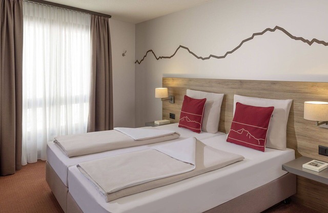 Nice apartment for 2 people with pool, WIFI, TV, terrace, pets allowed and parking