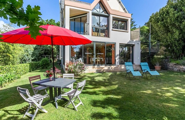Nice apartment for 2 guests with WIFI, TV and pets allowed