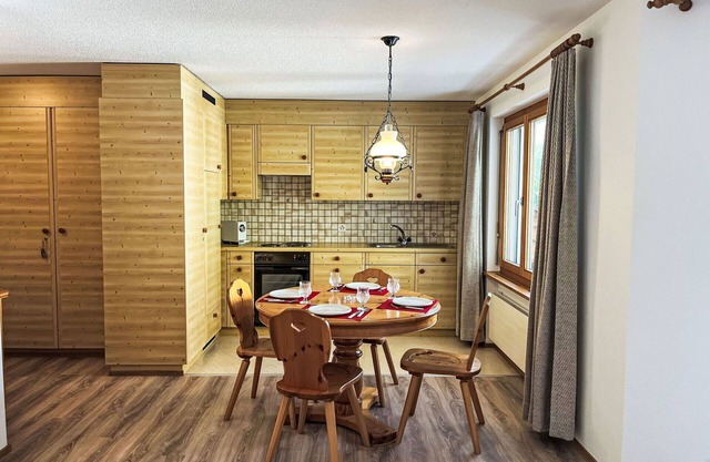 Nice apartment for 2 guests with pool, WIFI, TV, balcony, pets allowed, panoramic view and parking