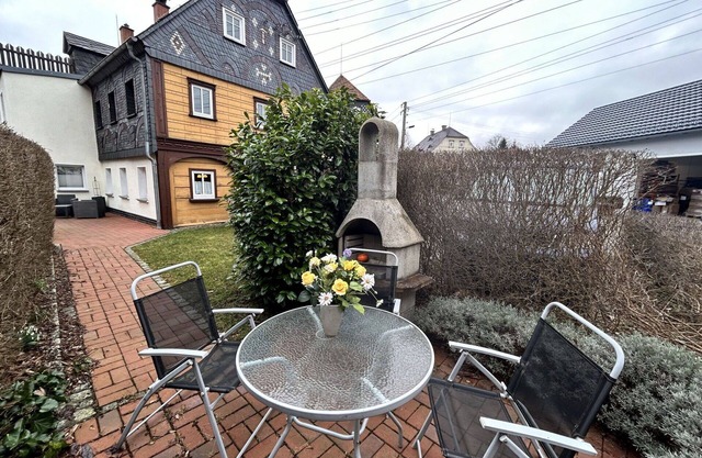 Nice apartment for 3 guests with WIFI, TV, patio, pets allowed and parking
