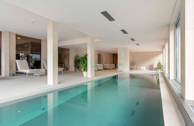 Nice apartment for 4 people with pool, A/C, hot tub, WIFI, TV, balcony, panoramic view and parking