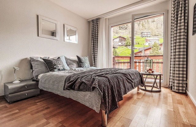 Nice apartment for 4 people with WIFI, TV, balcony and parking