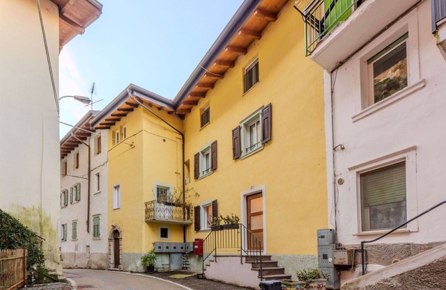 Nice apartment for 4 guests with A/C, WIFI, TV, terrace and pets allowed