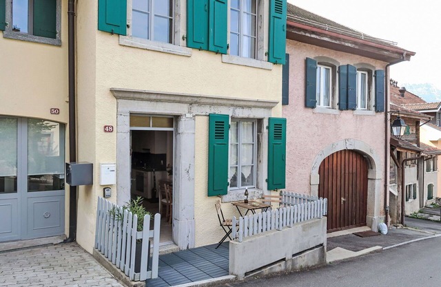 Nice apartment for 4 people with WIFI, terrace and parking