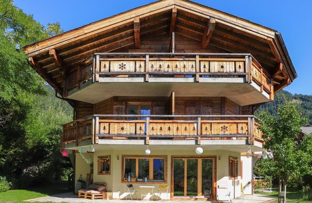 Nice apartment for 6 guests with hot tub, WIFI, balcony and parking