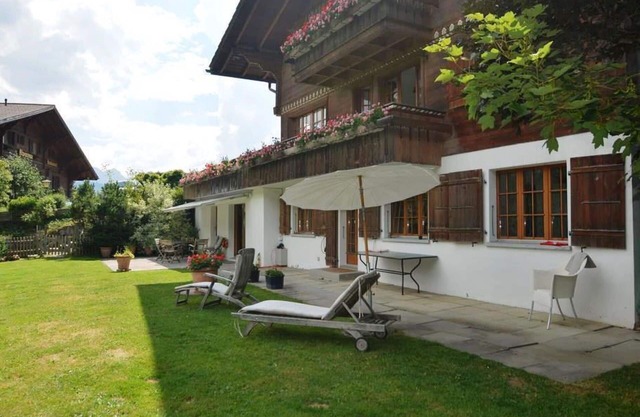 Nice apartment for 6 people with WIFI, balcony and pets allowed