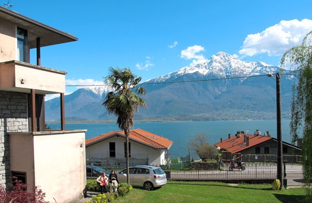 Nice apartment for 9 people with WIFI, hot tub, TV, patio and pets allowed