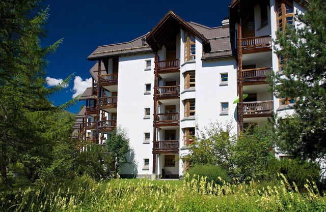 Nice apartment for 4 people with pool, TV and balcony
