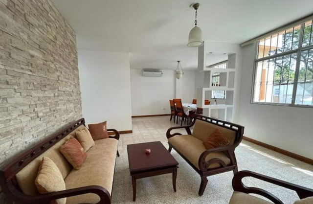 Nice apartment in front of Kennedy Park