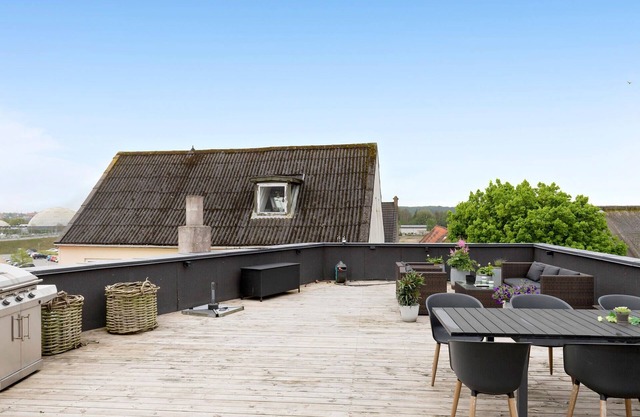 Nice apartment in Randers C with WiFi
