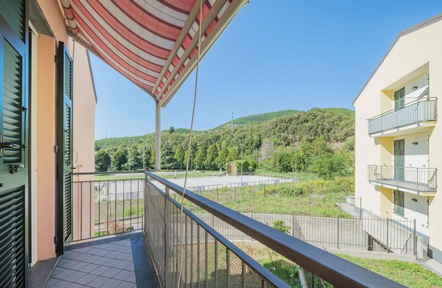 Nice apartment for 4 guests with WIFI, A/C, TV and balcony