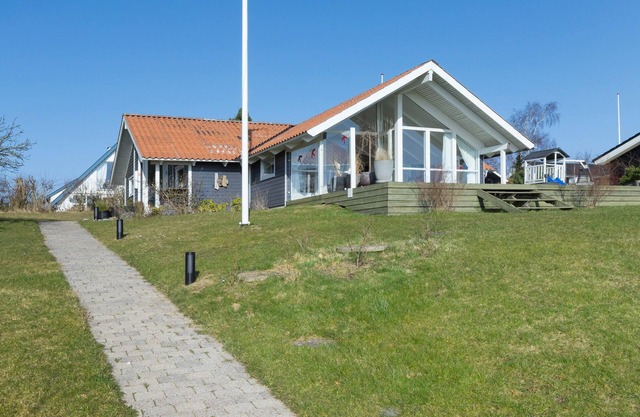 Nice home in Ebeltoft with sauna