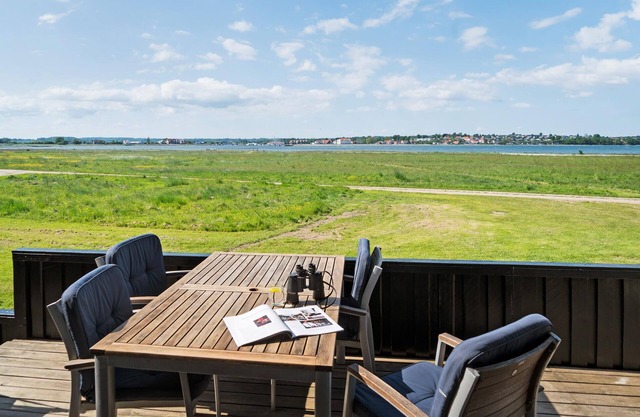 Nice home in Hejls with WiFi