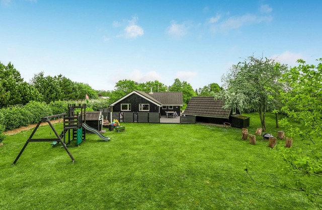 Nice home in Oksbøl with sauna