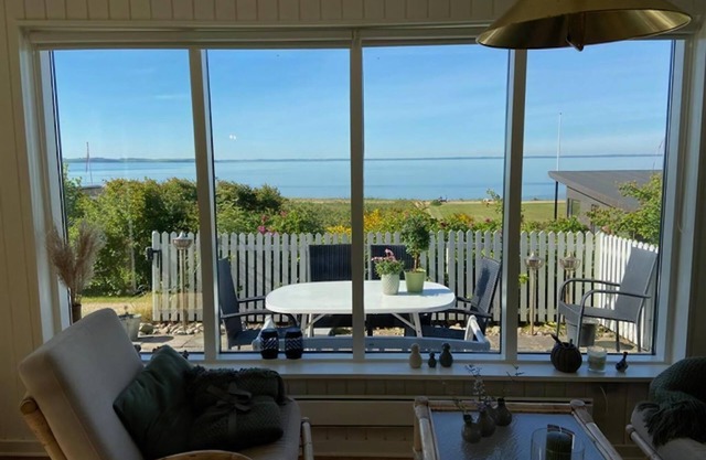 Nice home in Spøttrup with 2 Bedrooms and Jacuzzi