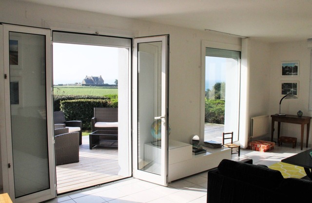 Nice house 8 people, located in the quiet Pouldu facing the sea