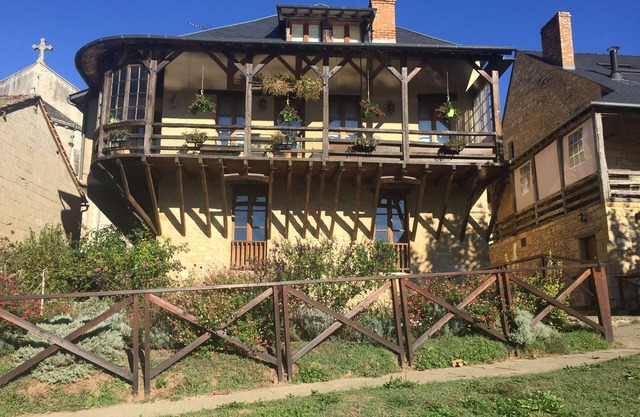 Nice house périgourdine with enclosed park
