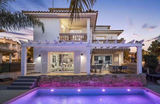 Nice rooms near Palma / airport by the sea