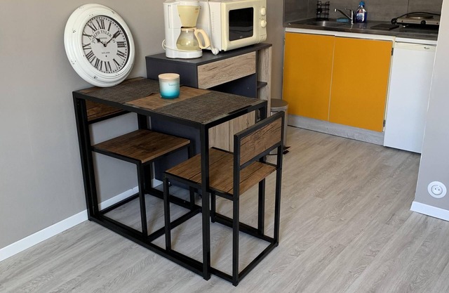 Nice studio renovated for cure or holidays