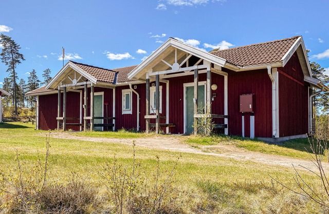 Nice home in Hok/Jönköping/Skillingaryd