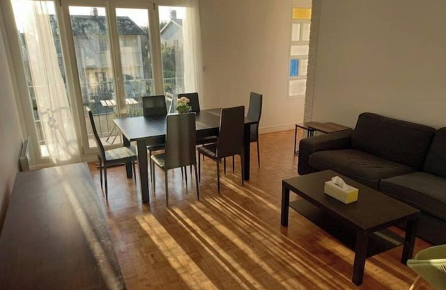 Nice space, Garden Living room Kitchen 3 Bedrooms